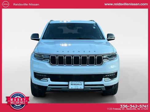 Used 2024 Jeep Wagoneer Series II image 9