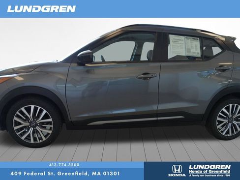 Used 2024 Nissan Kicks SR FWD image 4