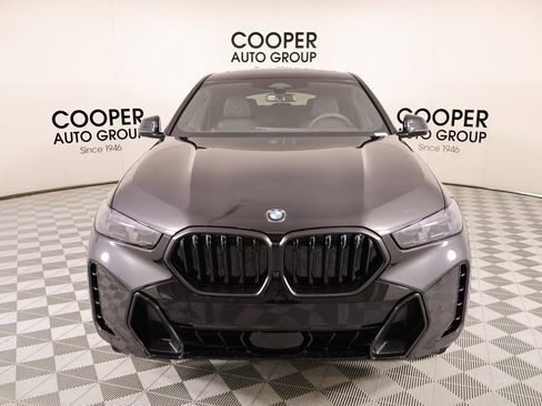 New 2026 BMW X6 xDrive40i w/ Climate Comfort Package image 9