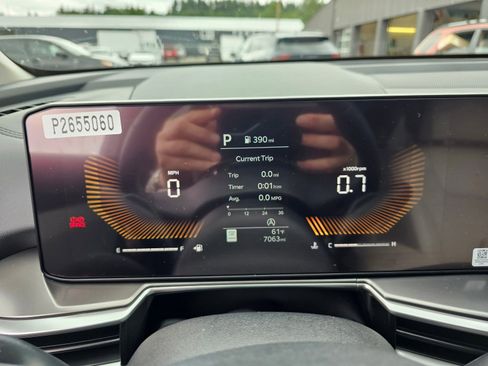 Used 2024 Kia Sorento S image 29