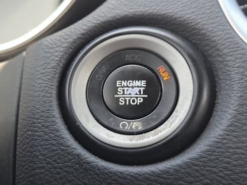 Used 2019 Dodge Durango SXT AWD/4WD image 21