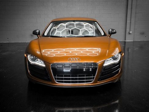 Used 2010 Audi R8 V10 AWD/4WD image 3