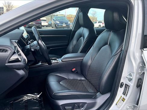 Used 2023 Toyota Camry XSE image 23