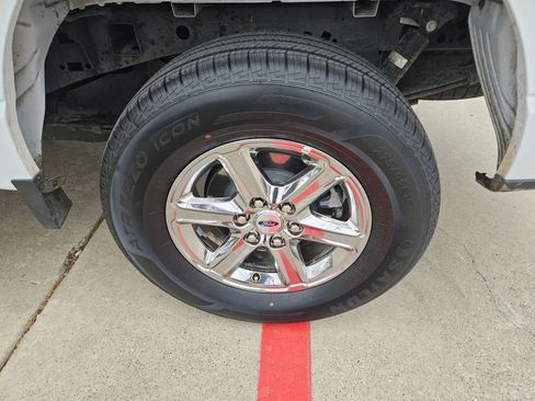 Used 2025 Ford F150 XLT w/ Equipment Group 301A Standard image 25