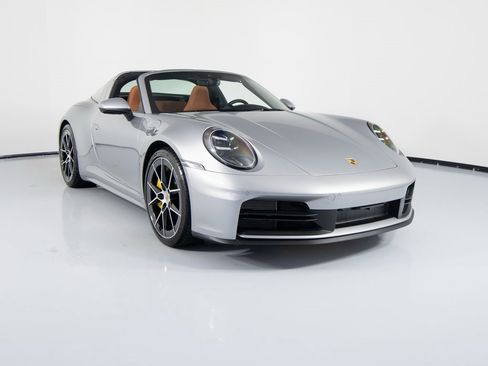 Certified 2026 Porsche 911 Targa 4S image 12