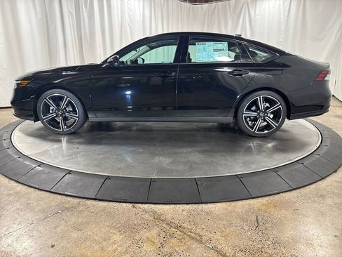 New 2026 Honda Accord SE image 3