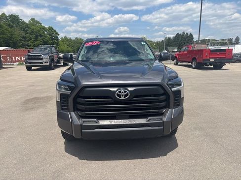 Used 2024 Toyota Tundra SR5 w/ SR5 Convenience Package AWD/4WD image 8