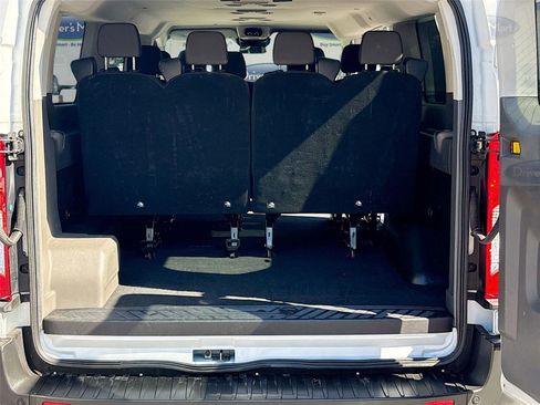 Used 2023 Ford Transit 350 XLT image 25