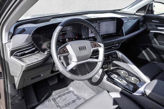 New 2026 Audi Q5 Premium AWD/4WD image 10
