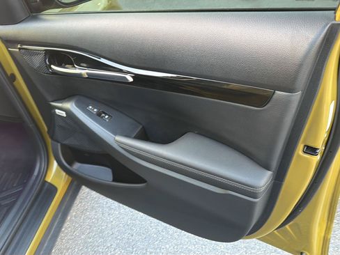 Used 2024 Kia Seltos SX w/ SX Sunroof Package AWD/4WD image 14