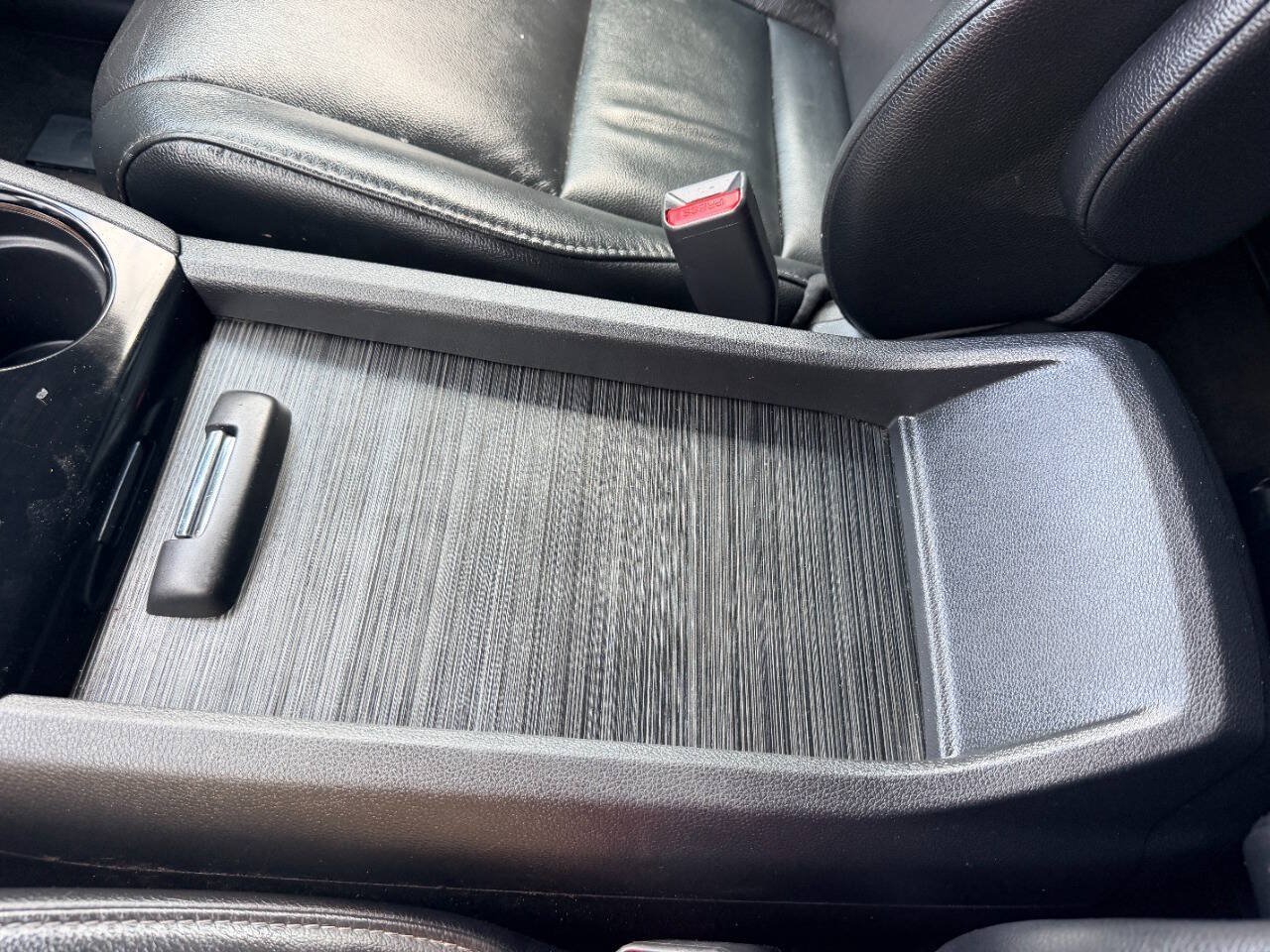 Used 2018 Honda Pilot Touring image 46
