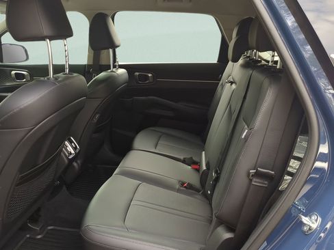 New 2026 Kia Sorento EX AWD/4WD image 10