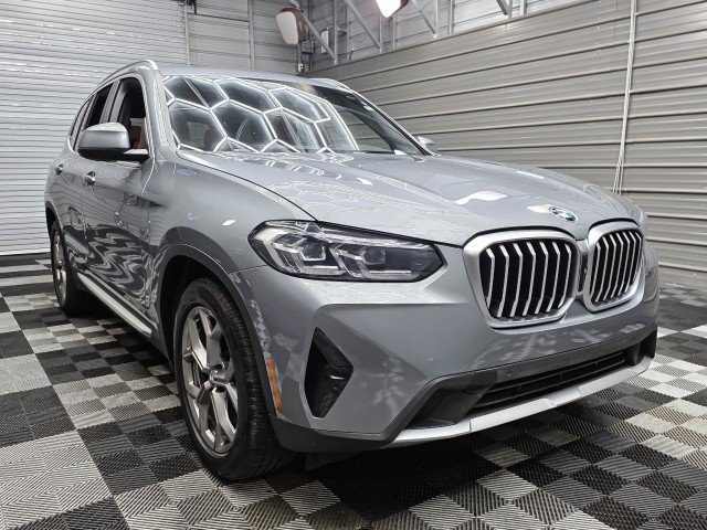 Used 2023 BMW X3 xDrive30i AWD/4WD image 5