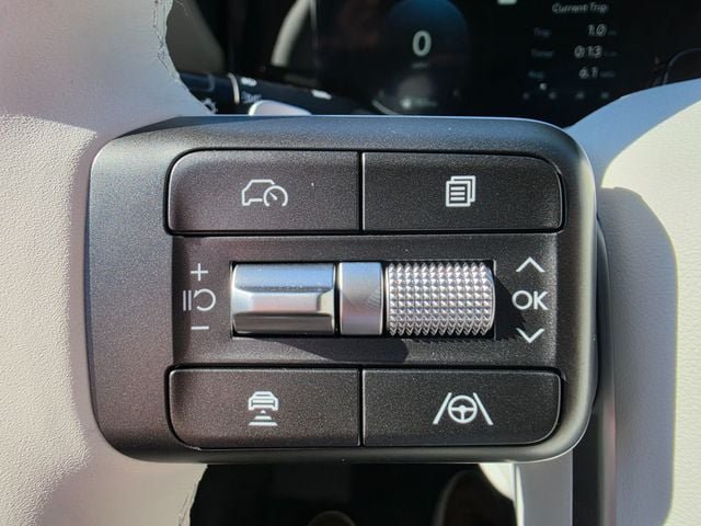 Used 2026 Hyundai Palisade SEL FWD image 7