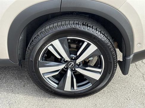 Used 2023 Nissan Rogue Platinum w/ Platinum Premium Package image 29