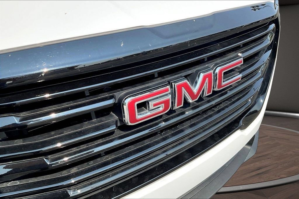 Used 2023 GMC Terrain SLT w/ Elevation Edition FWD image 36