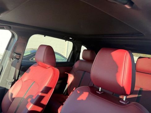 Used 2025 MAZDA CX-70 Plug-In Hybrid w/ Premium Plus image 15