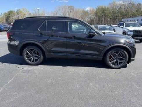 Used 2026 Ford Explorer ST w/ Sun And Sound Package image 3