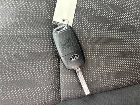 Used 2017 Kia Sportage LX AWD/4WD image 29