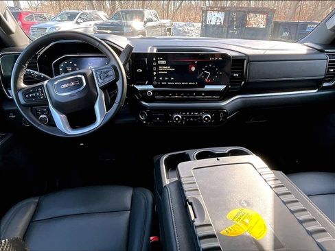 Used 2026 GMC Sierra 1500 SLT AWD/4WD image 20
