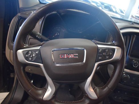 Used 2015 GMC Canyon SLT w/ Driver Alert Package image 70