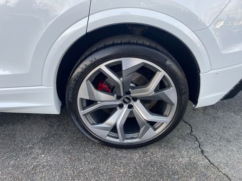 Used 2022 Audi RS Q8 4.0T image 11