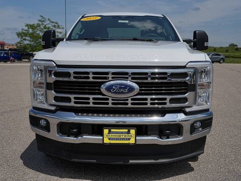 Used 2025 Ford F250 XLT AWD/4WD image 2