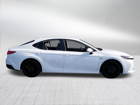 Certified 2025 Toyota Camry LE image 8