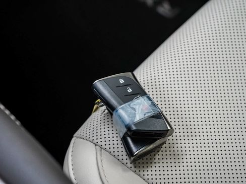 Used 2024 Lexus RX 350 Premium w/ Accessory Package (Z1) FWD image 27