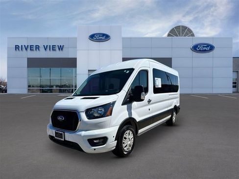 Used 2024 Ford Transit 350 XLT RWD image 3
