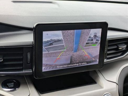 Used 2023 Ford Explorer XLT w/ Equipment Group 202A image 17