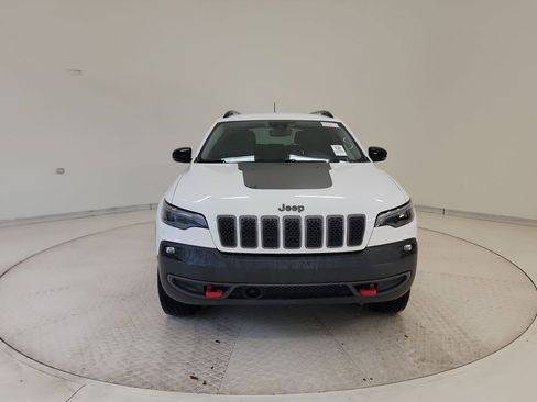 Used 2022 Jeep Cherokee Trailhawk image 4
