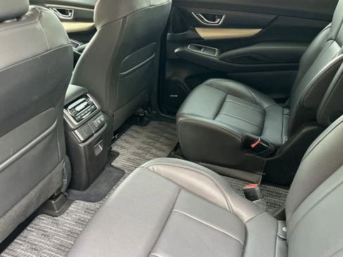 Used 2021 Subaru Ascent Limited w/ Technology Package image 11