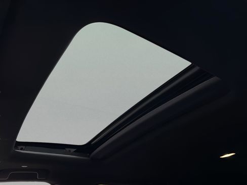 Certified 2023 Honda CR-V Sport image 9