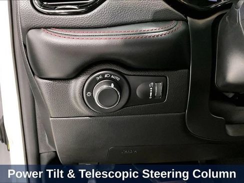 Used 2025 Dodge Durango R/T AWD/4WD image 48