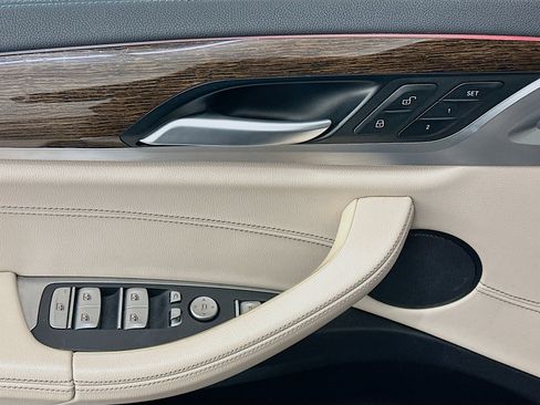 Used 2020 BMW X3 M40i w/ Executive Package image 15