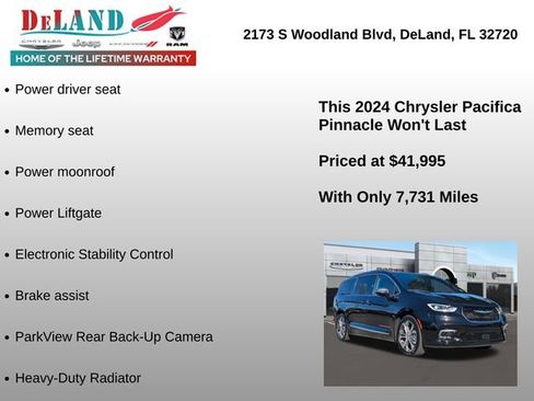 Used 2024 Chrysler Pacifica Pinnacle w/ Trailer Tow Group image 12