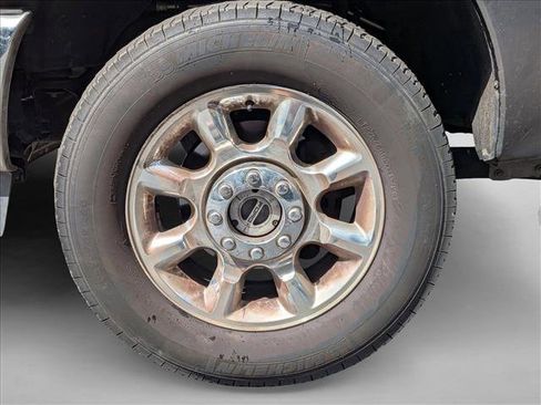 Used 2015 Ford F350 Lariat w/ Lariat Interior Package AWD/4WD image 18