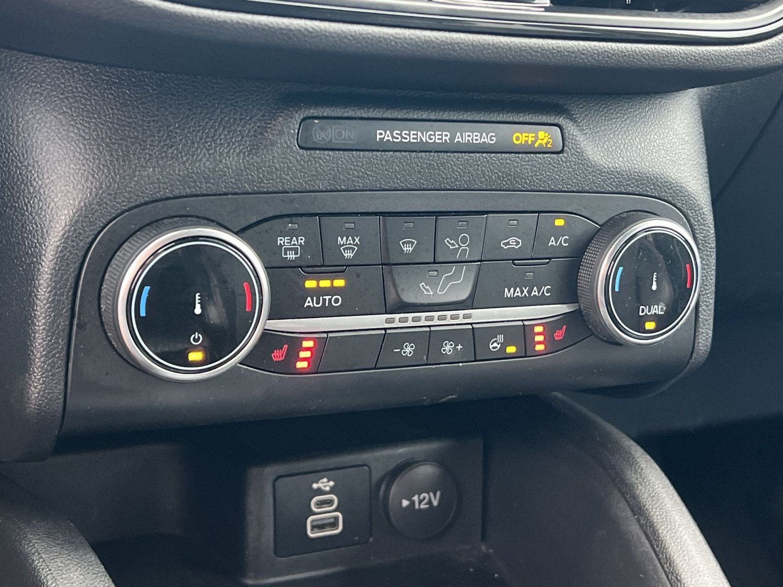 Used 2024 Ford Escape ST-Line AWD/4WD image 20