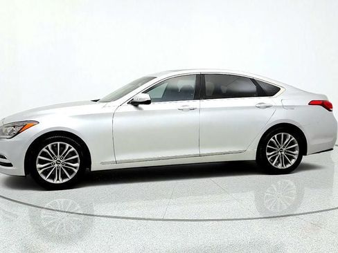 Used 2017 Genesis G80 3.8 RWD image 8