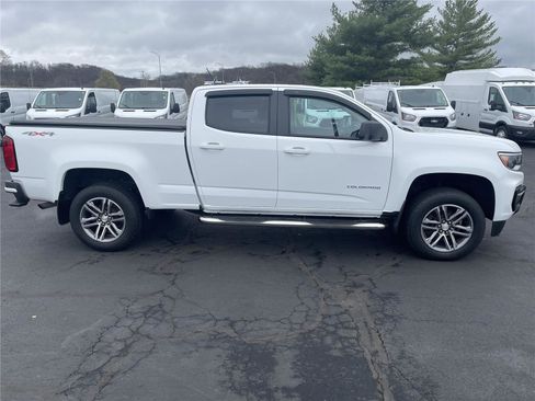 Used 2022 Chevrolet Colorado W/T w/ Custom Special Edition AWD/4WD image 8