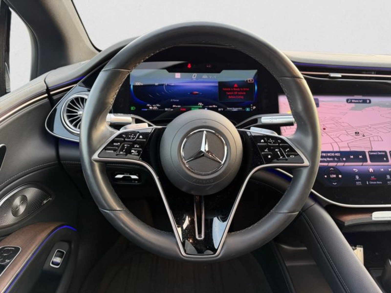 Used 2022 Mercedes-Benz EQS 580 4MATIC Sedan w/ Pinnacle Trim Package image 15