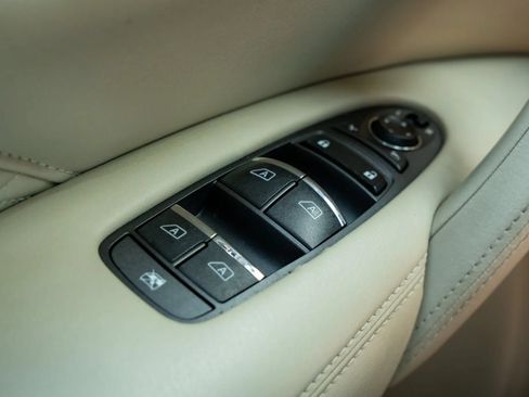 Used 2019 INFINITI QX80 Luxe w/ 22" Wheel Package AWD/4WD image 31