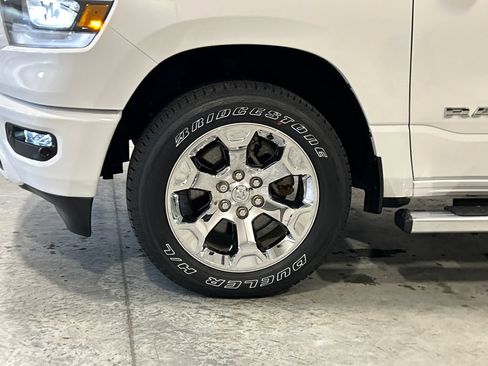 Used 2022 RAM 1500 Big Horn AWD/4WD image 11
