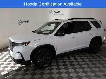 Certified 2025 Honda Pilot Sport