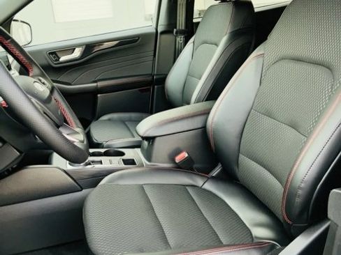 New 2026 Ford Escape ST-Line w/ Tech Pack #1 image 13