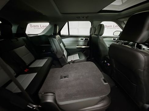 Used 2023 Ford Explorer XLT w/ Equipment Group 202A image 28