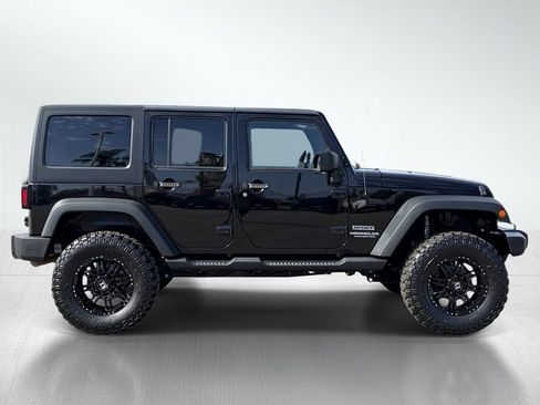 Used 2014 Jeep Wrangler Unlimited Sport w/ Quick Order Package 24S AWD/4WD image 10