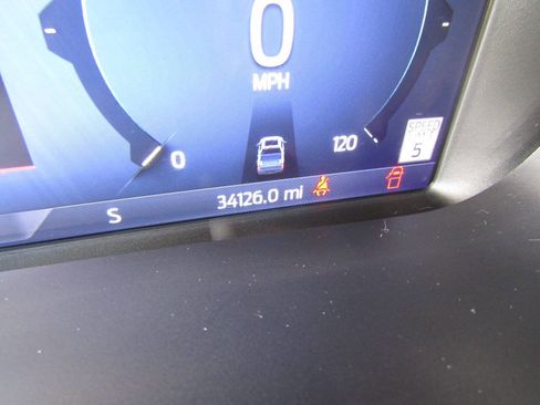 Used 2024 Ford F150 XLT w/ Equipment Group 302A MID AWD/4WD image 18