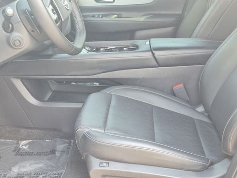 Certified 2025 Nissan Murano Platinum w/ Cargo Package AWD/4WD image 8
